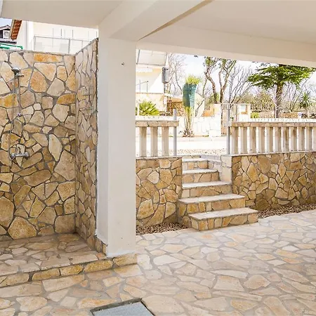 Apartmani Bregovec Maslenica