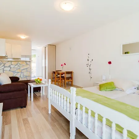 Apartmani Bregovec Maslenica Apartment *