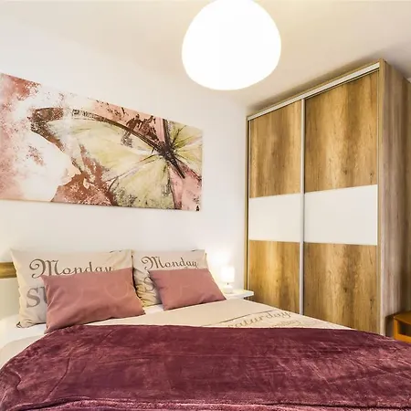 Apartmani Bregovec Maslenica * Maslenica