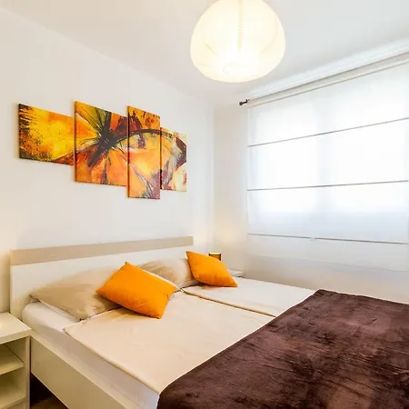 Apartment Apartmani Bregovec Maslenica Maslenica