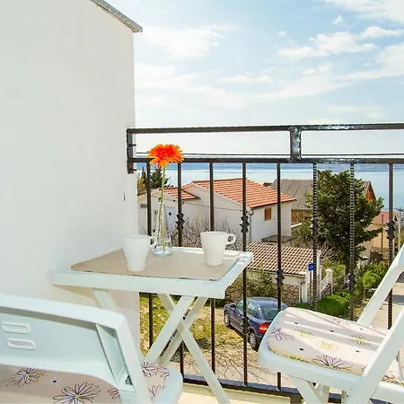 Apartmani Bregovec Maslenica Maslenica