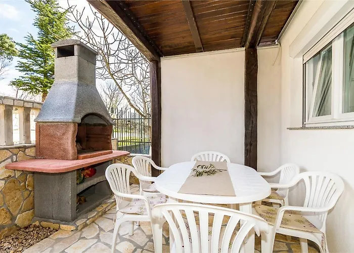 Apartment Apartmani Bregovec Maslenica