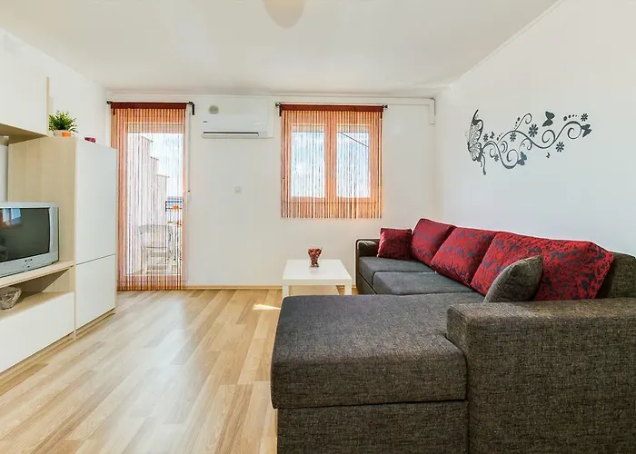 Apartmani Bregovec Maslenica * Maslenica
