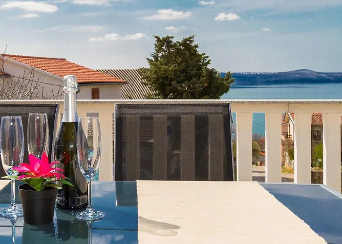 Apartmani Bregovec Maslenica Maslenica