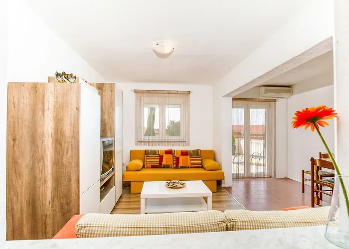 Apartmani Bregovec Maslenica * Maslenica
